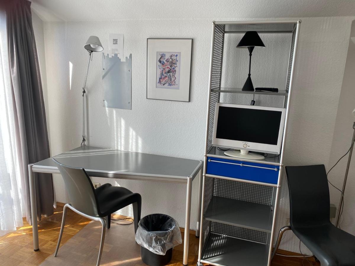 كاسيل Apartmenthaus Zentrum Komfort Apartments Mit Minikuchen Verschiedener Grossen المظهر الخارجي الصورة