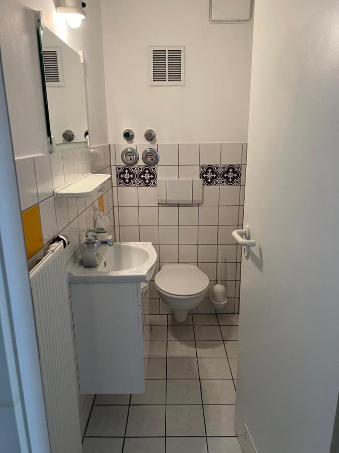 كاسيل Apartmenthaus Zentrum Komfort Apartments Mit Minikuchen Verschiedener Grossen المظهر الخارجي الصورة
