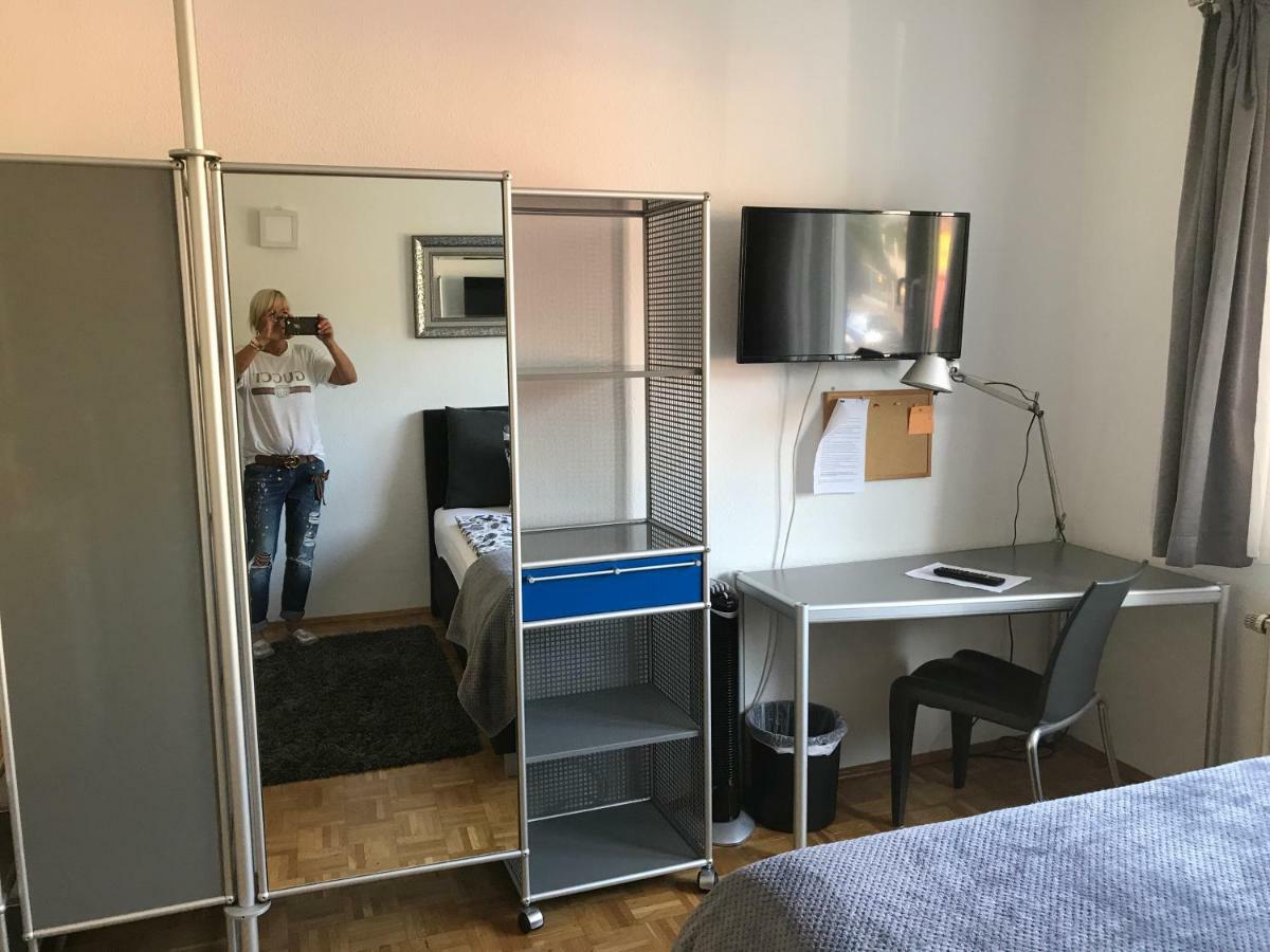 كاسيل Apartmenthaus Zentrum Komfort Apartments Mit Minikuchen Verschiedener Grossen المظهر الخارجي الصورة
