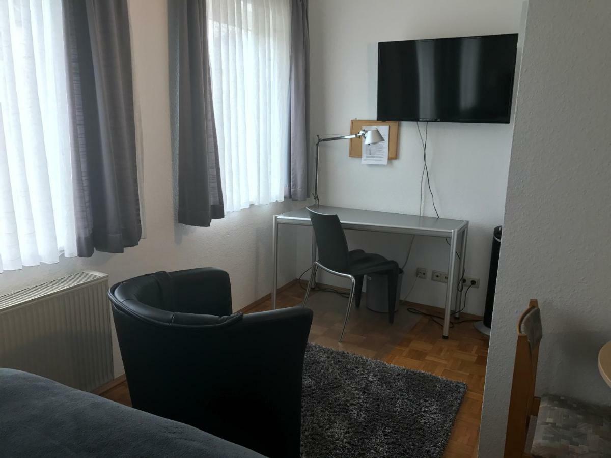 كاسيل Apartmenthaus Zentrum Komfort Apartments Mit Minikuchen Verschiedener Grossen المظهر الخارجي الصورة