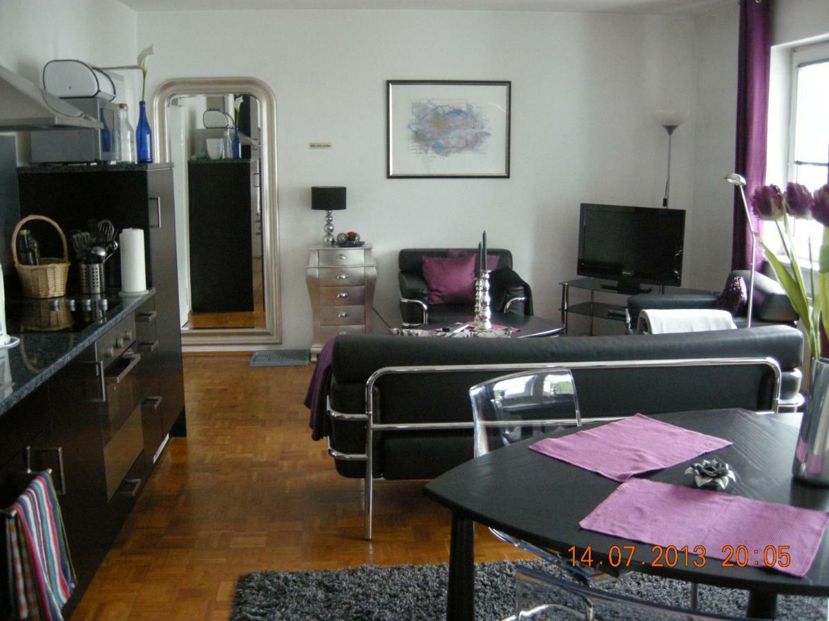 كاسيل Apartmenthaus Zentrum Komfort Apartments Mit Minikuchen Verschiedener Grossen المظهر الخارجي الصورة